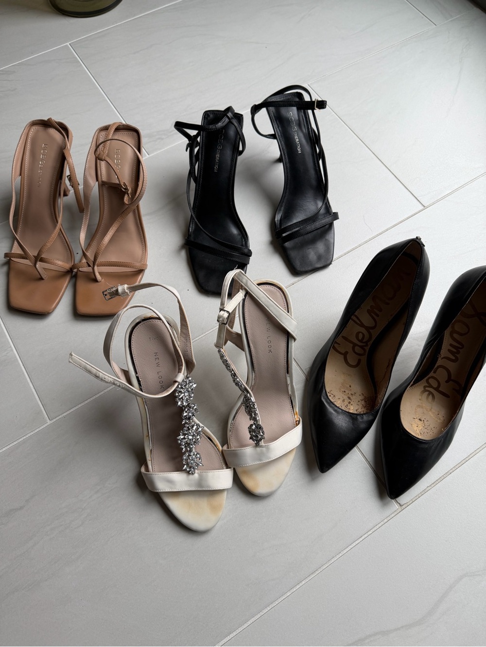 Bundle of 4 pairs of heels
